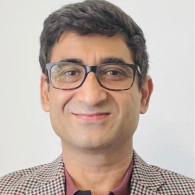 Dr. Nischal Naveen